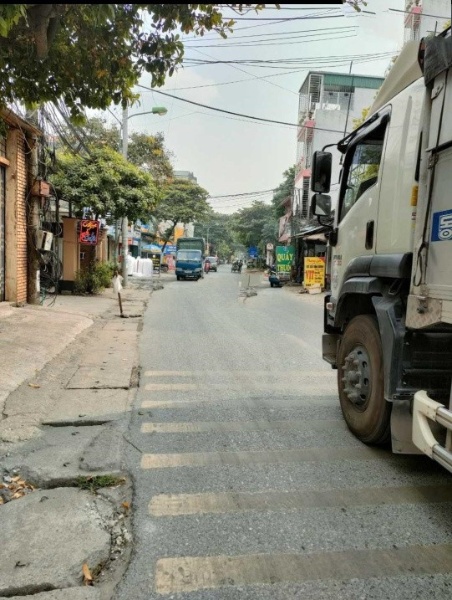 Bán nhà 3 tầng mặt đường 72 kinh doanh thuận lợi tại La Phù, Hoài Đức, Hà Nội